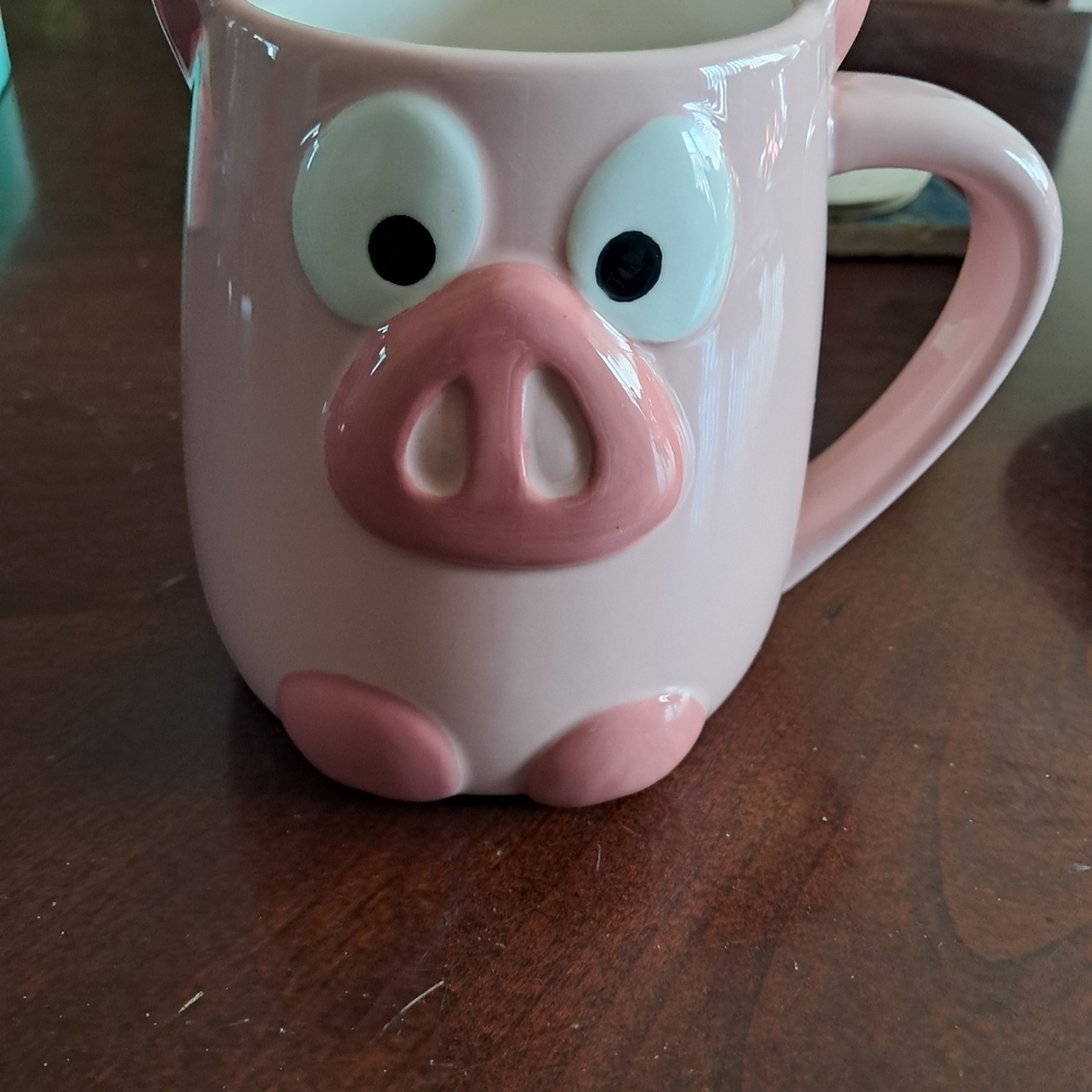 Pig-Shaped Pink Ceramic Mug